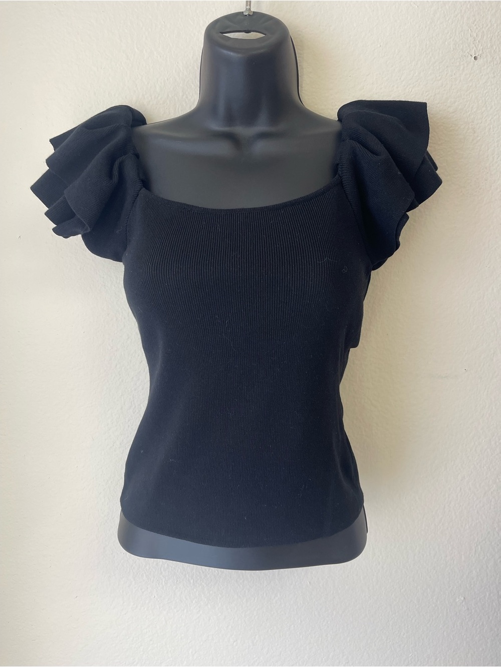 Timing Black Ruffle Sleeve Crop Top